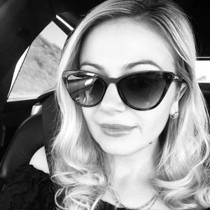 Meet your Posher, Natalia
